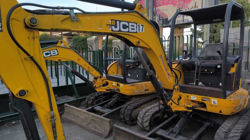 OmecoHub - JCB 8035